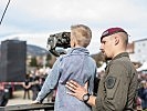 Der Blick in die Zukunft - die jungen Besucher zeigten großes Interesse. (Bild öffnet sich in einem neuen Fenster)