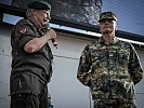 Präsentation der neuen Uniform auf der Bühne am Heldenplatz. (Bild öffnet sich in einem neuen Fenster)