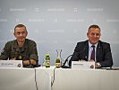 Minister Kunasek mit dem Wiener Militärkommandanten, Brigadier Wagner.