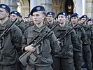Über 300 Soldatinnen und Soldaten werden angelobt. (Bild öffnet sich in einem neuen Fenster)