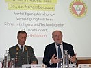 Brigadier Walter Feichtinger mit Dr. Josef Eberhardsteiner. (Bild öffnet sich in einem neuen Fenster)